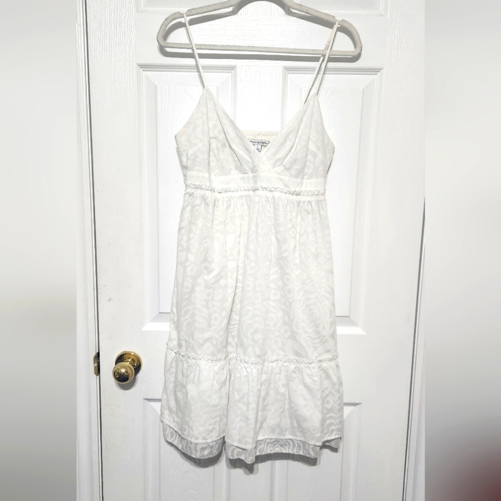 Dainty Pattern Dress - Picture 1 of 4